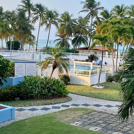 Hobie Oceanfront Apartment At Isla Verde Сан Хуан Екстериор снимка
