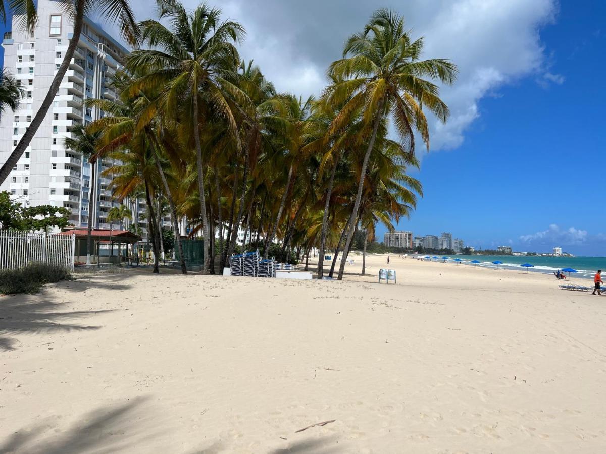 Hobie Oceanfront Apartment At Isla Verde Сан Хуан Екстериор снимка