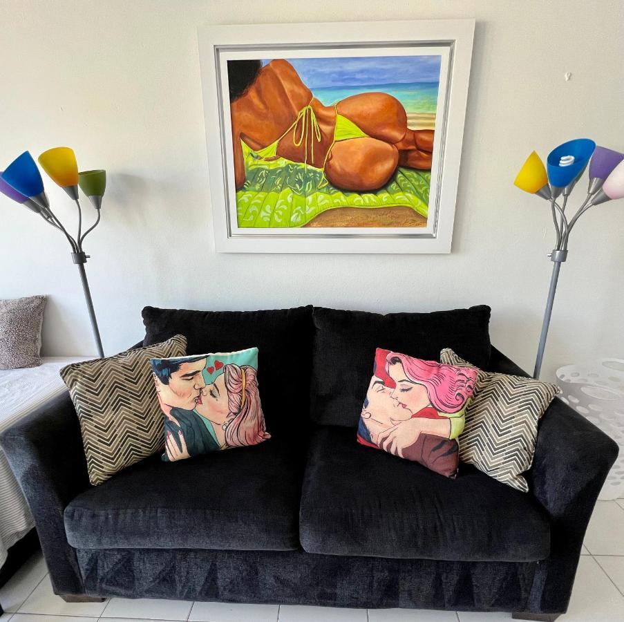 Hobie Oceanfront Apartment At Isla Verde Сан Хуан Екстериор снимка